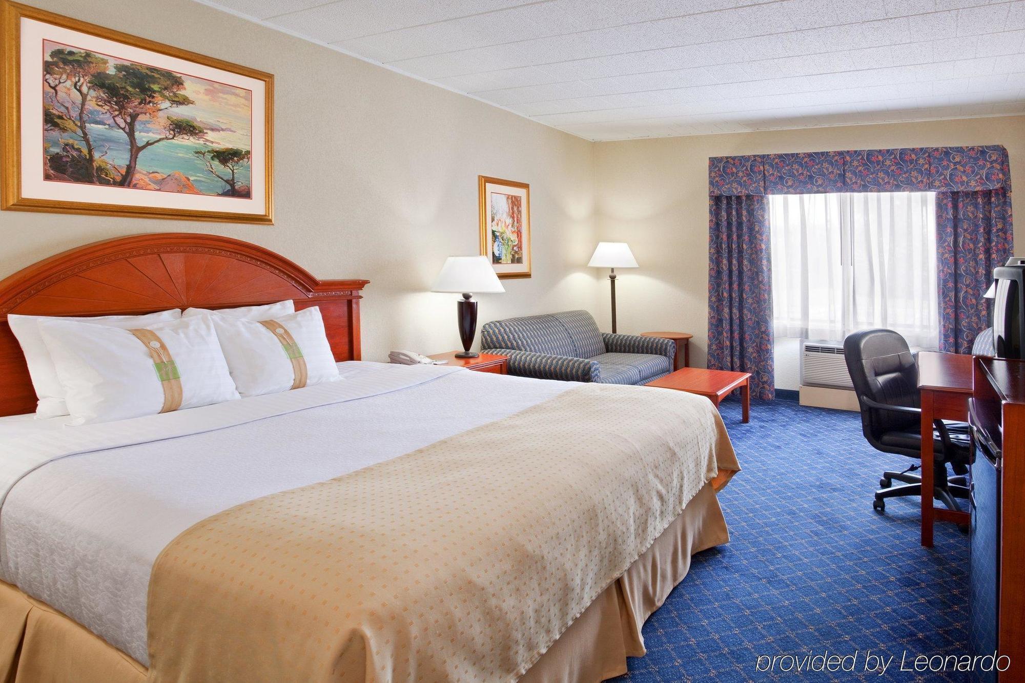 Ramada By Wyndham Uniontown Otel Oda fotoğraf