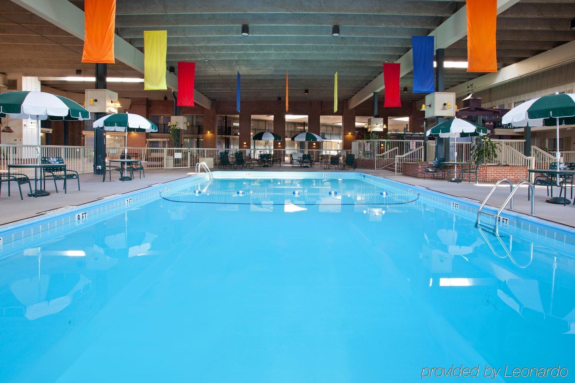 Ramada By Wyndham Uniontown Otel Konforlar fotoğraf