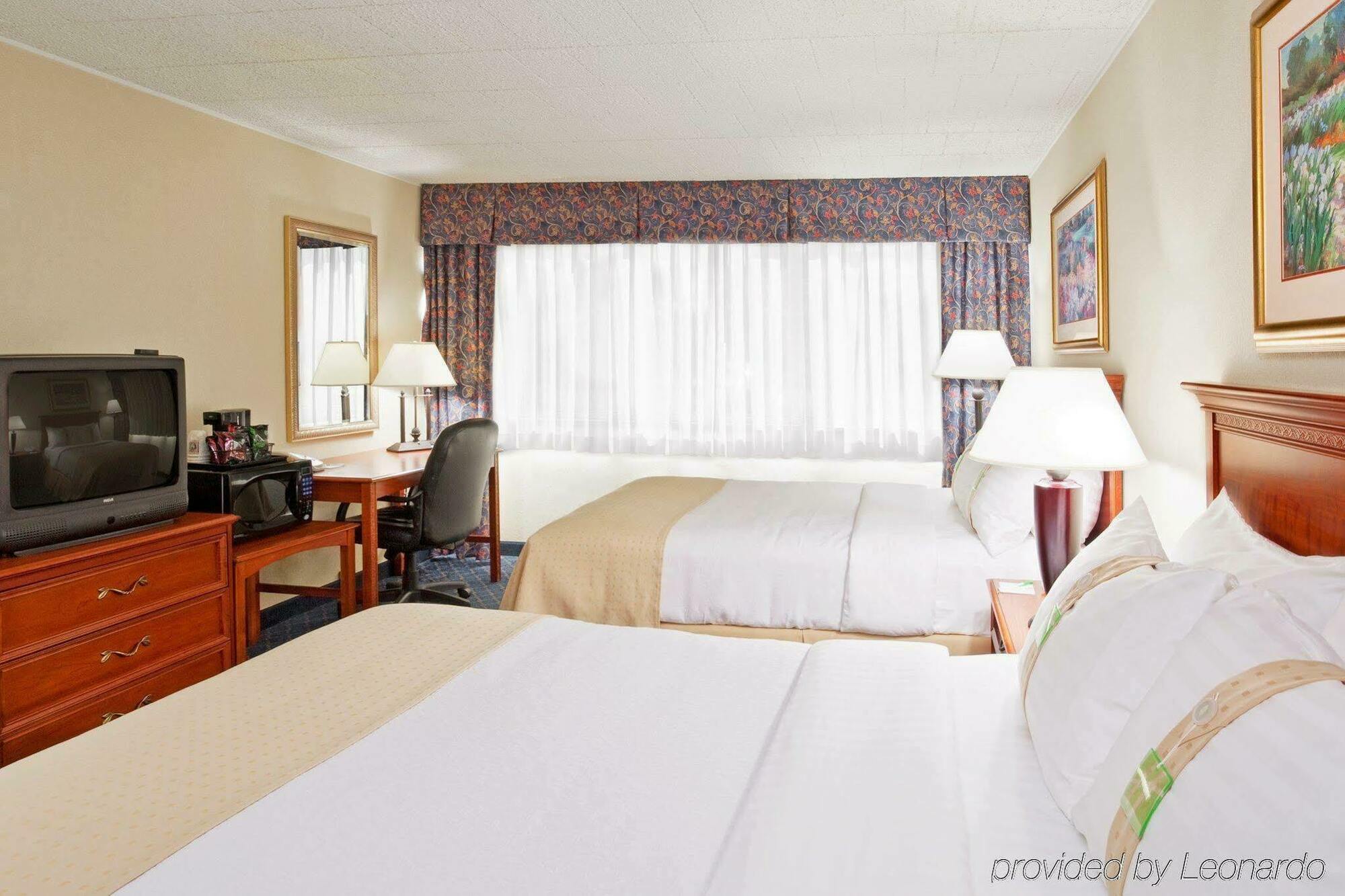 Ramada By Wyndham Uniontown Otel Dış mekan fotoğraf
